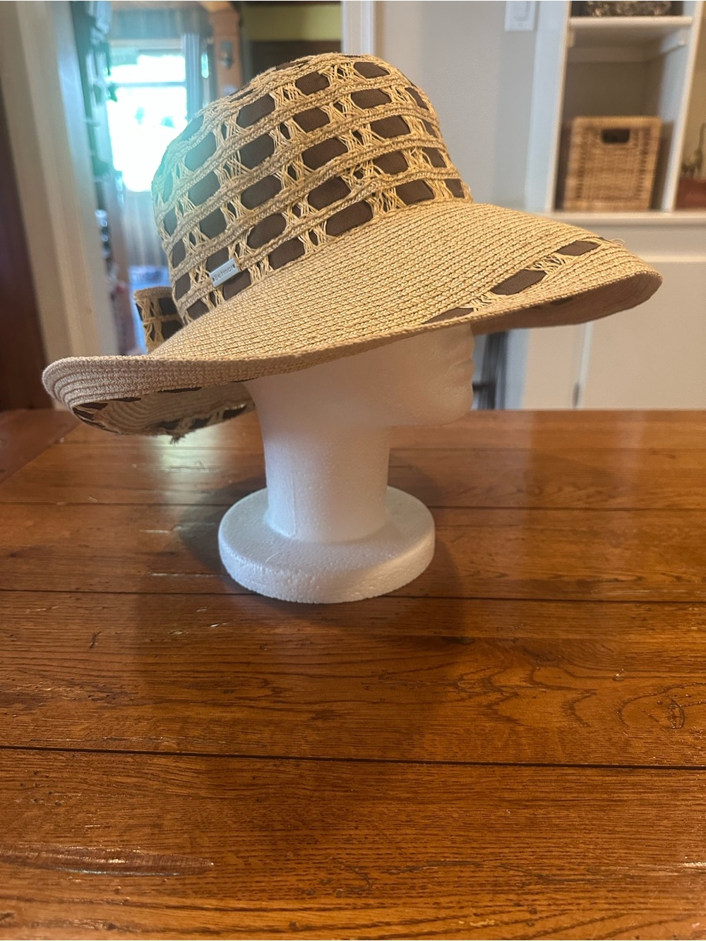 Betmar New York Straw Sun Hat Tan Brown Wide Brim Open Weave Packable